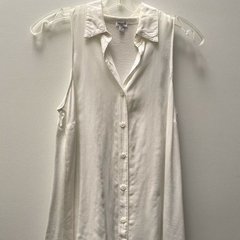 White Splendid Button-Down Sleeveless Top